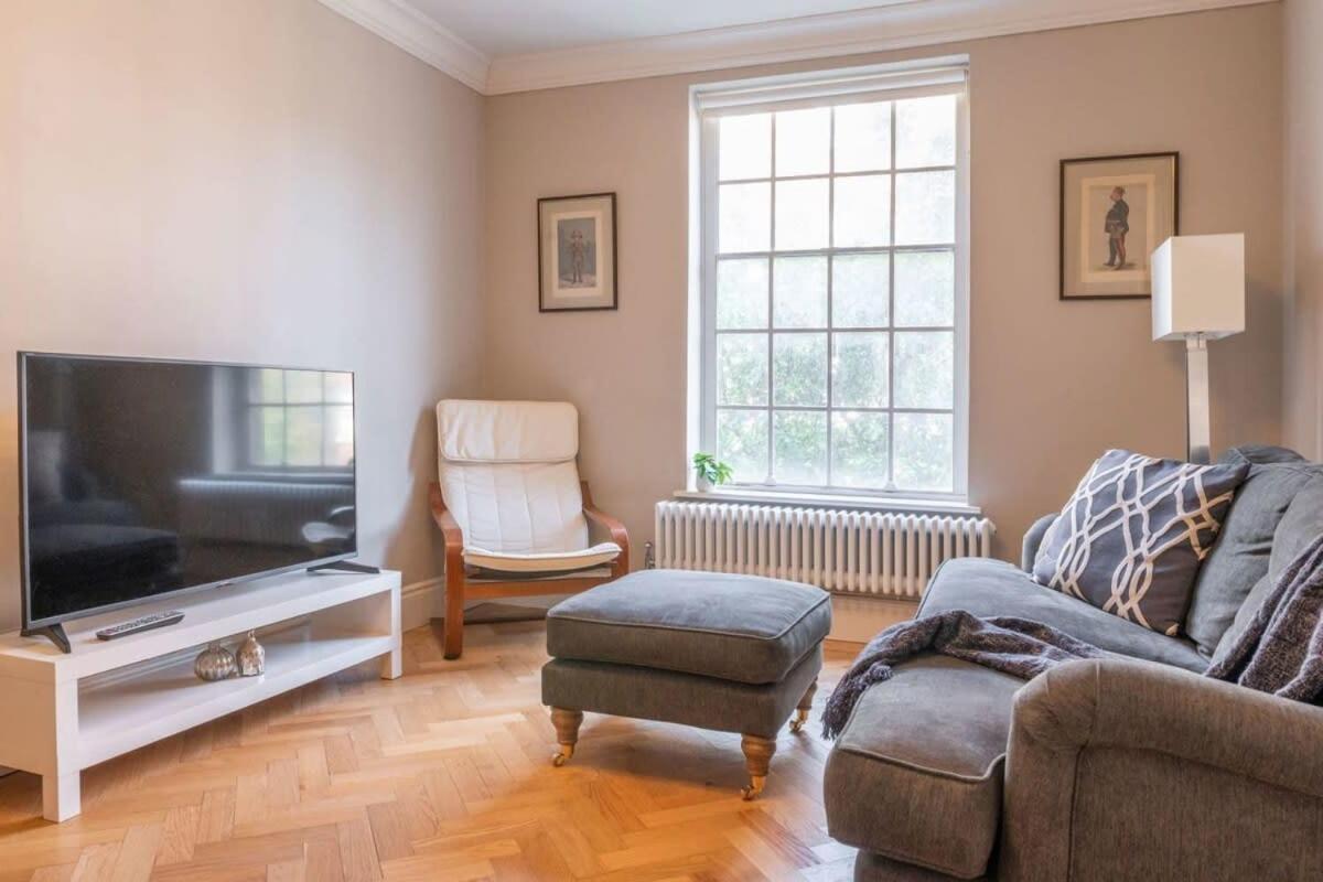 A Regal Abode - Marylebone - By Frankie Says Apartment ลอนดอน ภายนอก รูปภาพ