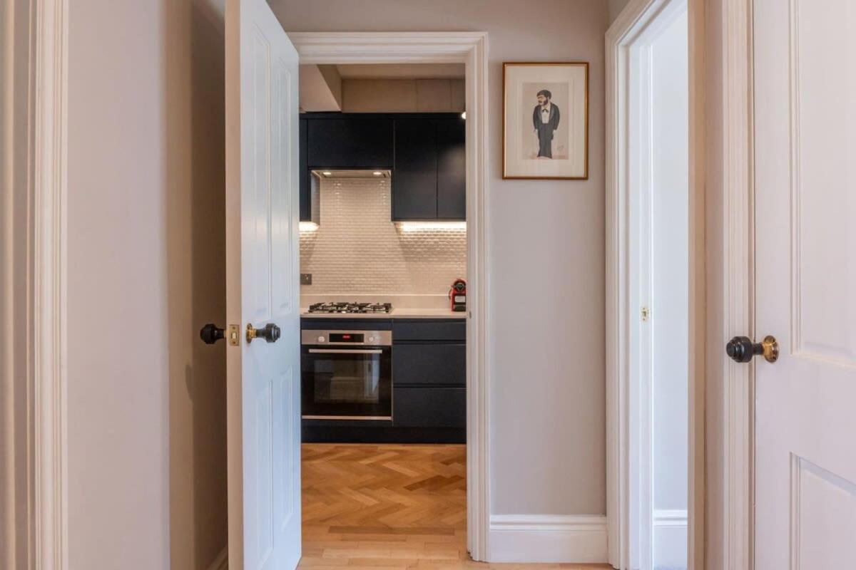 A Regal Abode - Marylebone - By Frankie Says Apartment ลอนดอน ภายนอก รูปภาพ